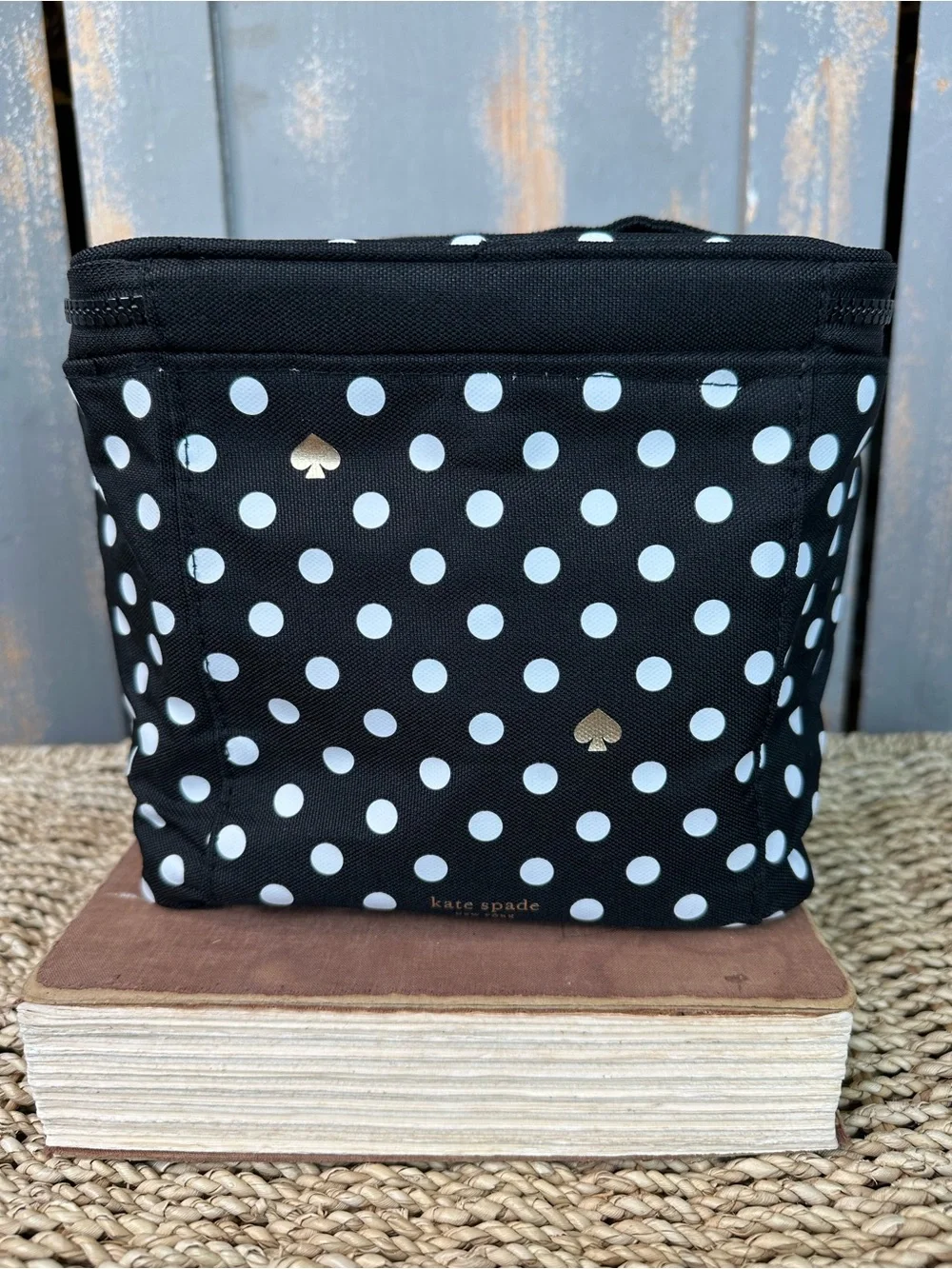 Kate Spade Polka Dot Insulated Lunch Tote Black/White NWT - Picture 6 of 13